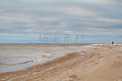 芬兰湾的海岸