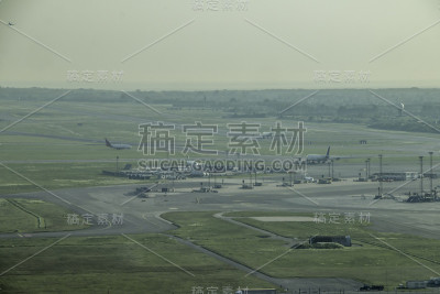 机场