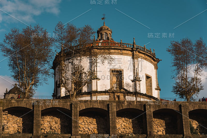 Serra do Pilar修道院