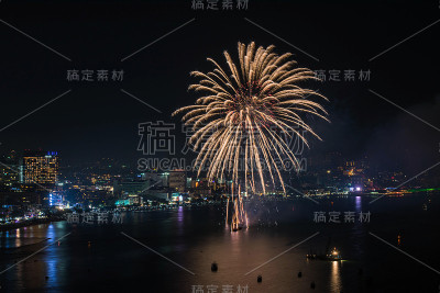 泰国芭堤雅烟花城