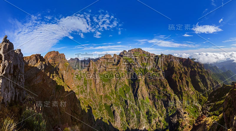 Pico do Arierio和Pico Ruivo -马德拉