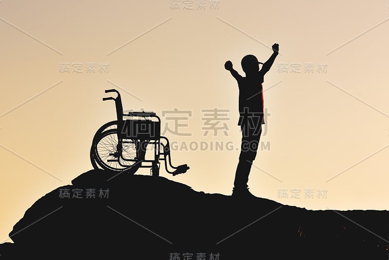 打破你的枷锁吧!不平凡，实现不可能!