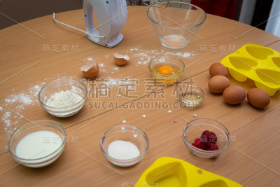 制作蛋糕的原料
