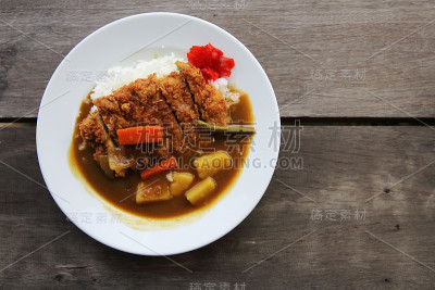 咖喱炒猪肉饭