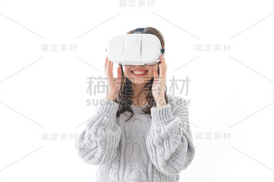 女人经历虚拟现实