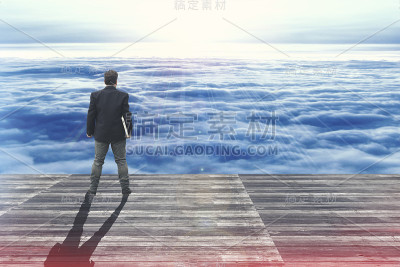 创意办公室与年轻的商人