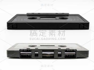 近距离的老式磁带孤立的白色背景