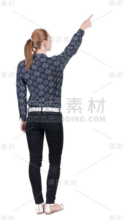 指女人的背影。