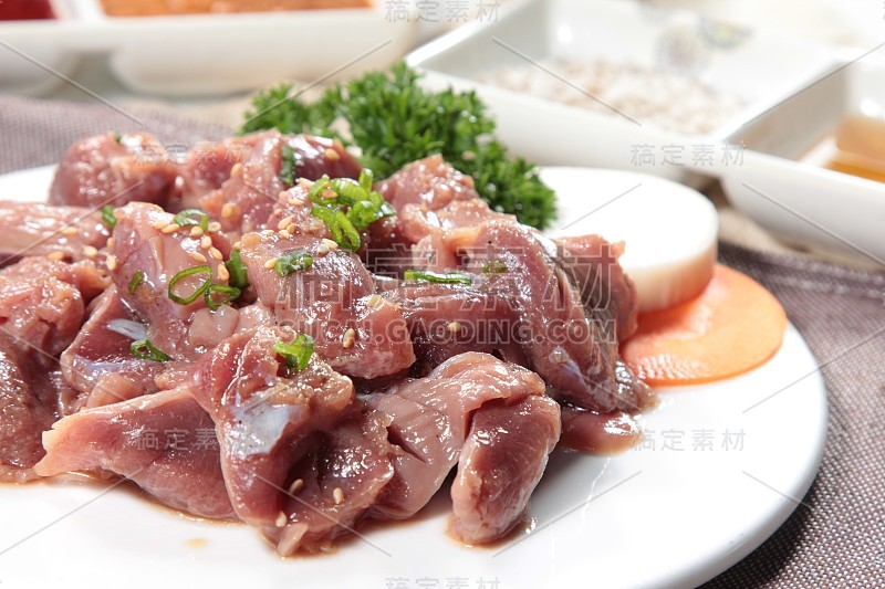 生猪肉或火腿