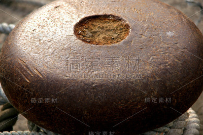 带缆桩
