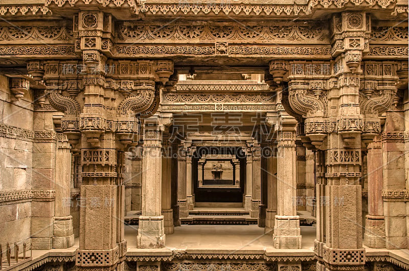 Adalaj stepwell -印度遗产旅游胜地，艾哈迈达巴德，古吉拉特邦-世界遗产城市。