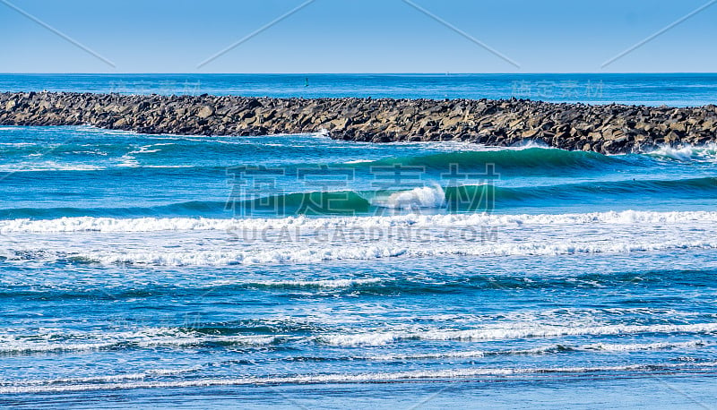 Westport Jetty Waves 2