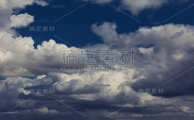 蓝天白云