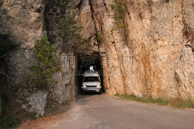 针公路隧道