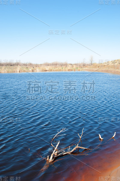 红湖