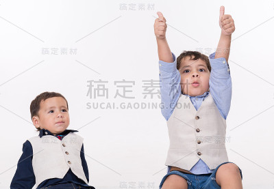 男孩