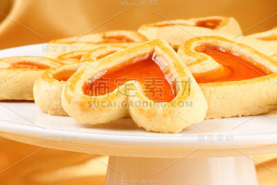 心形杏酱饼干