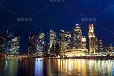 晚上的新加坡中央商务区