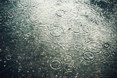 雨池