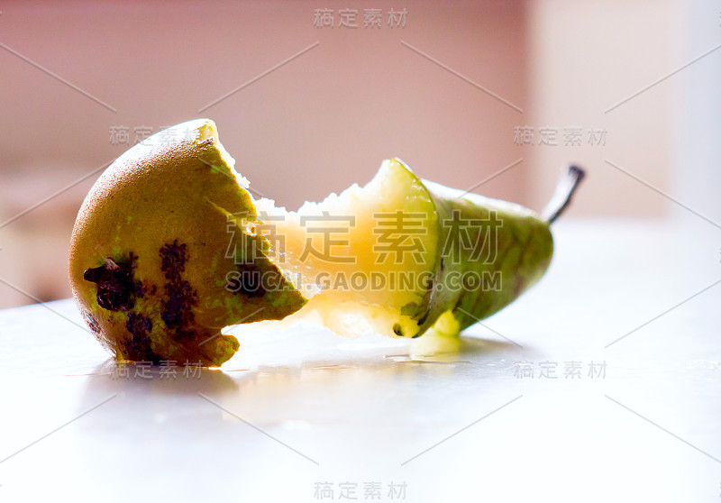 梨吃。
