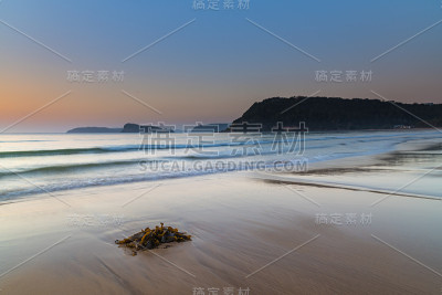 盛夏日出海景