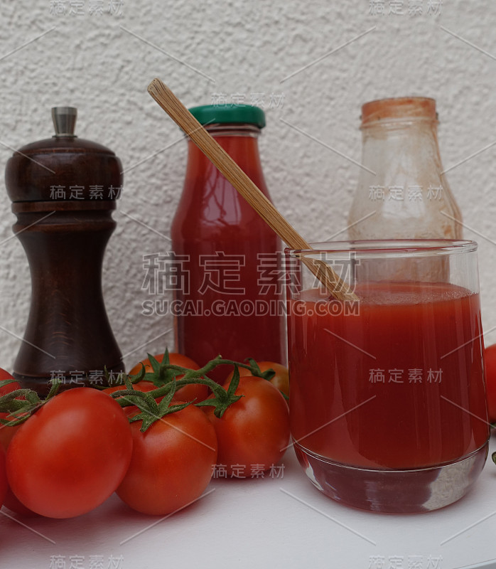 番茄汁一杯番茄汁一瓶番茄汁