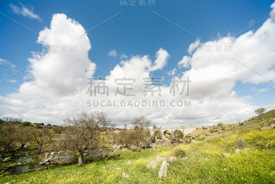 托莱多山的风景。
