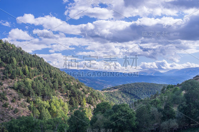 风景优美的山景