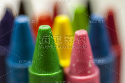 彩色蜡笔的特写