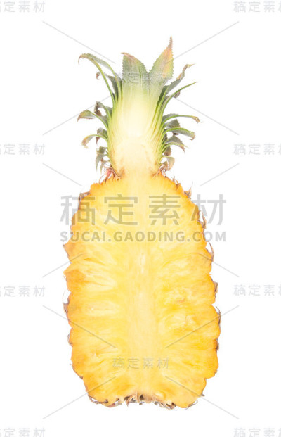 切片菠萝孤立在白色