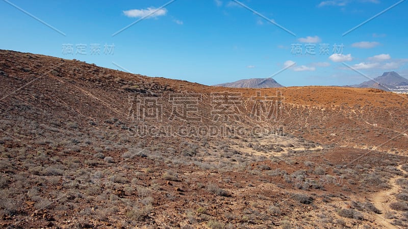 西班牙，加那利群岛，特内里费岛，蒙大拿阿马里拉山顶周围干旱的火山景观