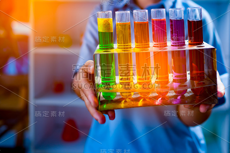 化学实验室实验用彩色化学溶液试剂