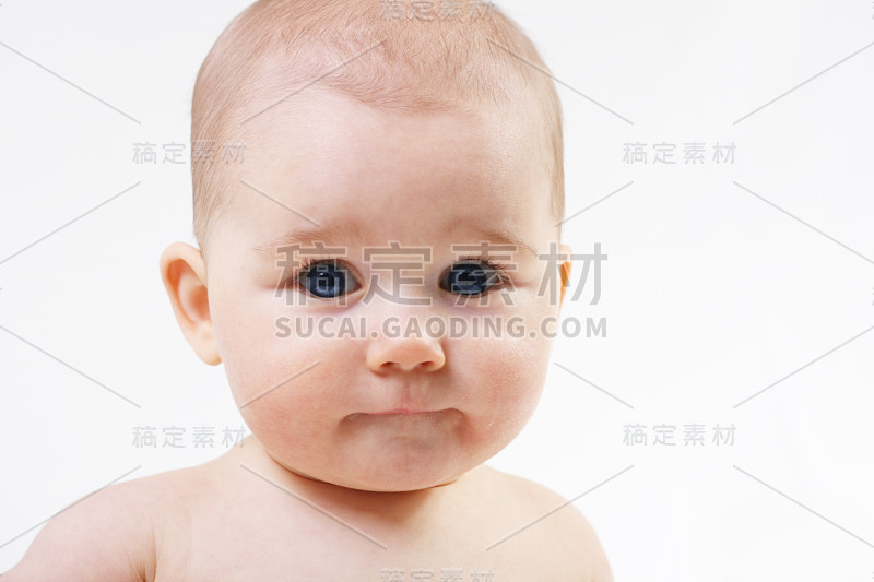 婴儿