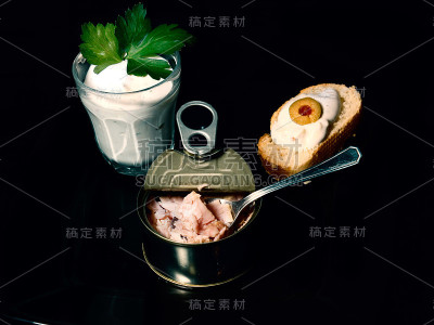 金枪鱼