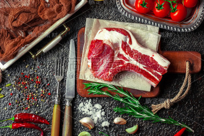 生肉