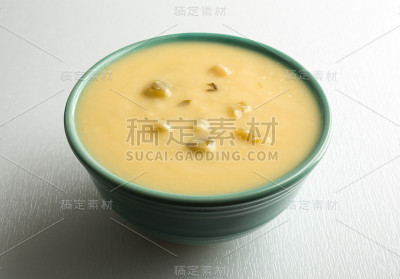 奶油芹菜汤白菜板