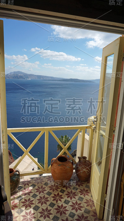 在圣托里尼岛的伊亚村的视点
