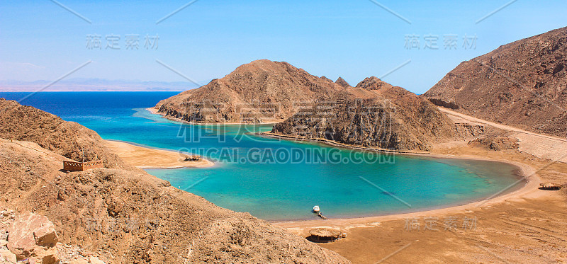 埃及塔巴峡湾的海景和山景/埃及塔巴峡湾的海景和山景