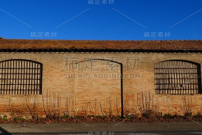 意大利拉文纳达塞纳区的旧工厂