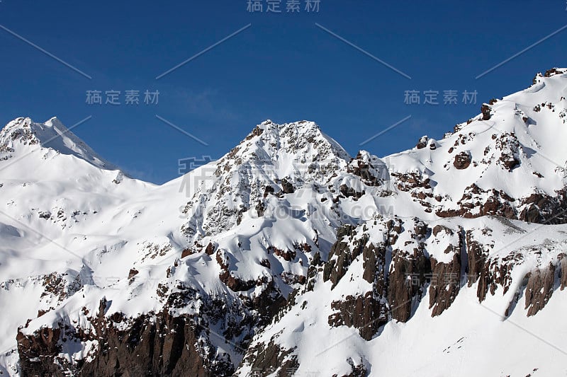 厄尔布鲁士山。欧洲最高的山