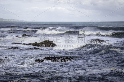 巨大的海浪