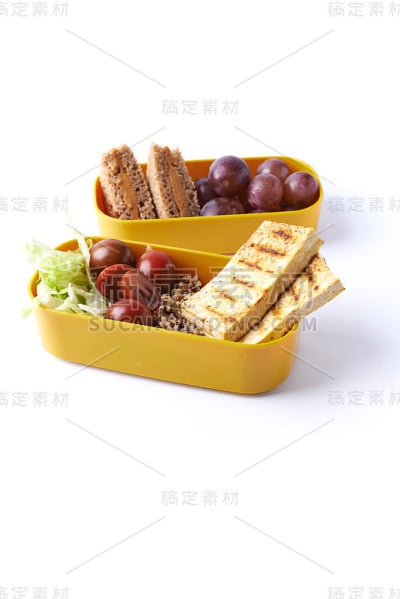 均衡的午餐盒饭