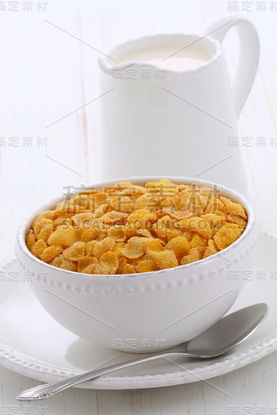 健康玉米片早餐