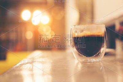 咖啡馆里的浓缩咖啡