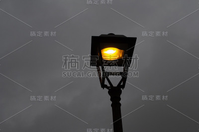 街道的灯光