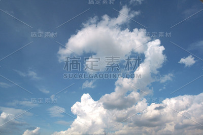 蓝天白云