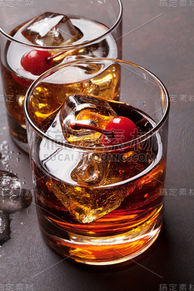 曼哈顿鸡尾酒