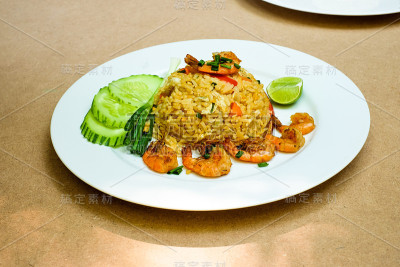 虾仁炒饭