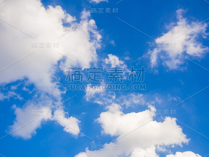 蓝天白云
