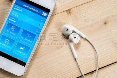 智能手机与移动银行应用程序